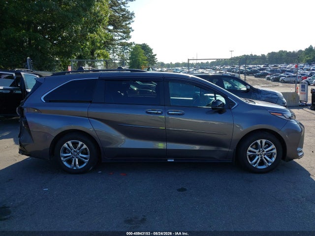 Продаж на аукціоні авто 2022 Toyota Sienna Xse, vin: 5TDDSKFC2NS073173, номер лоту: 45943153