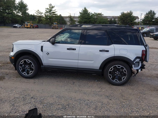 Продаж на аукціоні авто 2026 Ford Bronco Sport Outer Banks, vin: 3FMCR9CN6TRE43302, номер лоту: 45943165