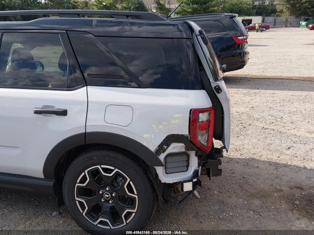 Продаж на аукціоні авто 2026 Ford Bronco Sport Outer Banks, vin: 3FMCR9CN6TRE43302, номер лоту: 45943165