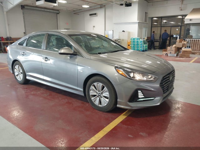 Hyundai Sonata Hybrid Se 2018 KMHE24L3XJA086826 головне зображення