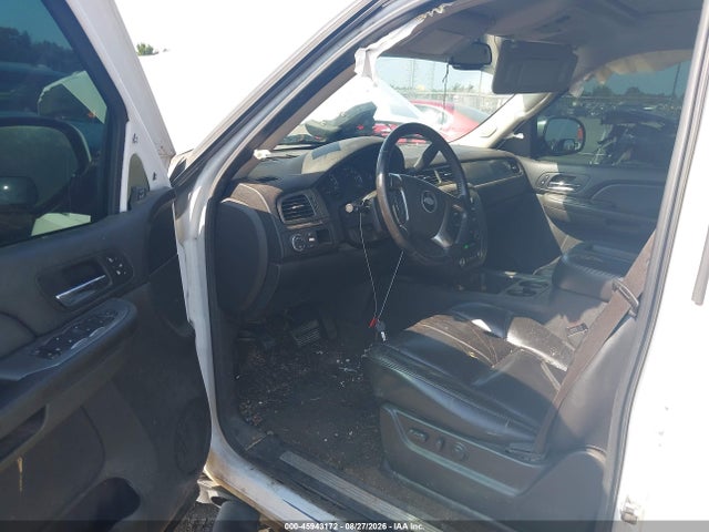 45943172 :رقم المزاد ، 1GNFC13077R424890 vin ، 2007 Chevrolet Tahoe Lt مزاد بيع