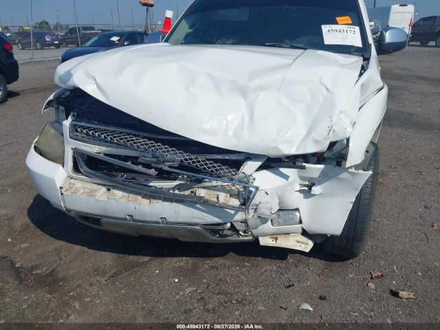 45943172 :رقم المزاد ، 1GNFC13077R424890 vin ، 2007 Chevrolet Tahoe Lt مزاد بيع