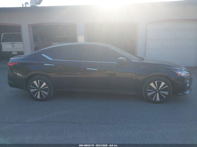 2021 Nissan Altima Sv Intelligent Awd მანქანა იყიდება აუქციონზე, vin: 1N4BL4DW3MN300894, აუქციონის ნომერი: 45943176