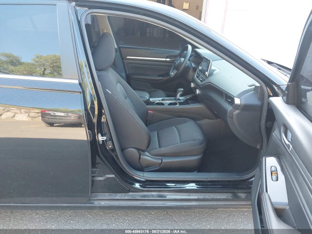 2021 Nissan Altima Sv Intelligent Awd მანქანა იყიდება აუქციონზე, vin: 1N4BL4DW3MN300894, აუქციონის ნომერი: 45943176