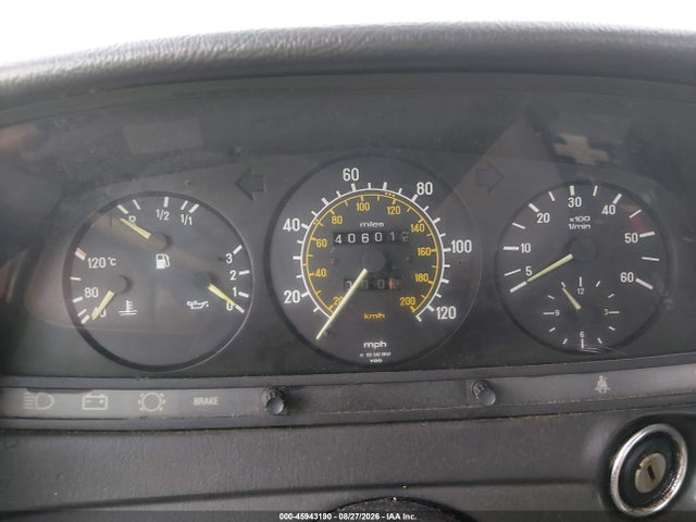 45943190 :رقم المزاد ، WDBAB33A5EA143286 vin ، 1984 Mercedes-benz 300 Dt مزاد بيع
