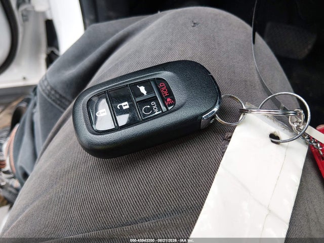 Продажа на аукционе авто 2026 Honda Cr-v Hybrid Awd Sport, vin: 7FARS6H51TE062375, номер лота: 45943200