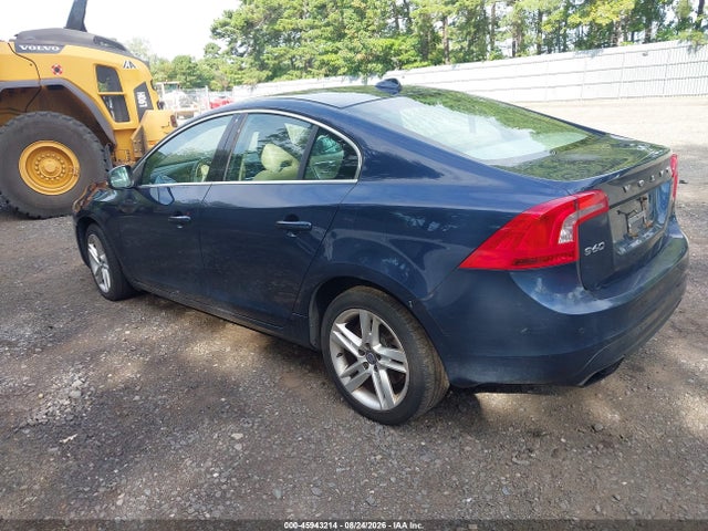 Продажа на аукционе авто 2015 Volvo S60 T5 Premier, vin: YV126MFK7F1361021, номер лота: 45943214