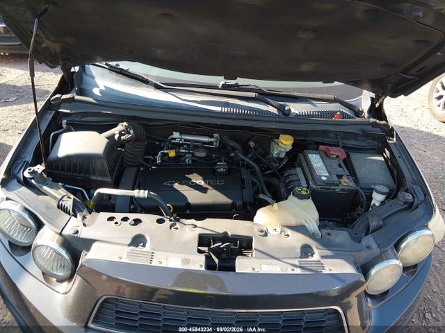 45943234 :رقم المزاد ، 1G1JC6SH7F4129610 vin ، 2015 Chevrolet Sonic Lt Auto مزاد بيع