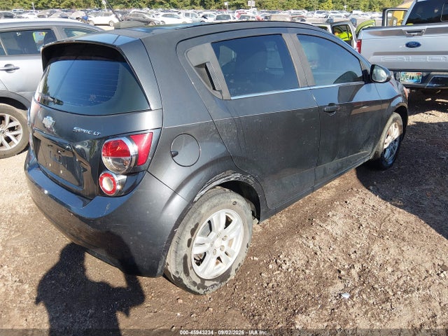45943234 :رقم المزاد ، 1G1JC6SH7F4129610 vin ، 2015 Chevrolet Sonic Lt Auto مزاد بيع