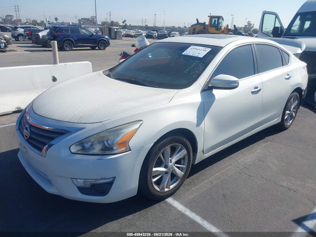 Nissan Altima 2.5 Sv 2015 1N4AL3AP2FC134188 Image 2