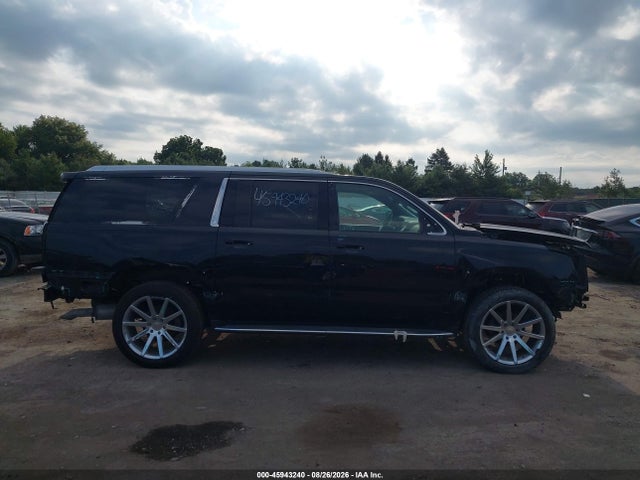 Продаж на аукціоні авто 2017 Cadillac Escalade Esv Premium Luxury, vin: 1GYS4JKJ5HR144590, номер лоту: 45943240