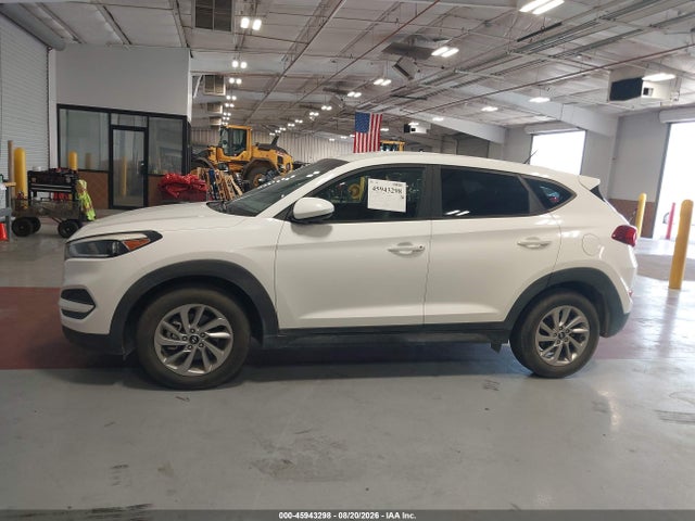 Hyundai TUCSON SE 2018 KM8J23A47JU710472 Image 19