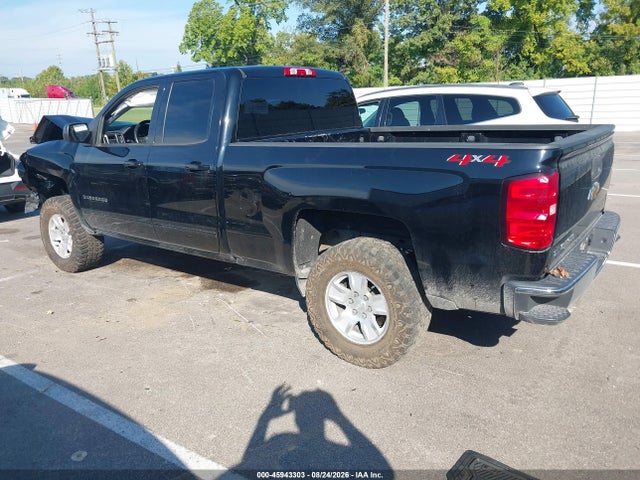 Продаж на аукціоні авто 2018 Chevrolet Silverado 1500 1lt, vin: 1GCVKREC7JZ177245, номер лоту: 45943303