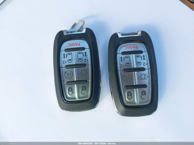 Aukcja sprzedaży 2026 Chrysler Pacifica Limited Awd, vin: 2C4RC3GG4TR165644, numer aukcji: 45943305