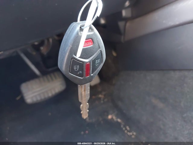 2009 Mitsubishi Outlander Es მანქანა იყიდება აუქციონზე, vin: JA4LT21W59Z000825, აუქციონის ნომერი: 45943321