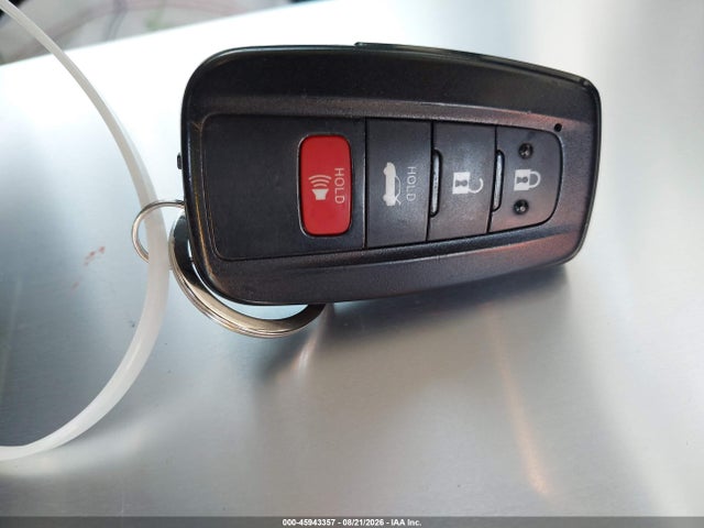 Toyota Corolla Hybrid Le 2021 JTDEAMDE0MJ020331 Image 11