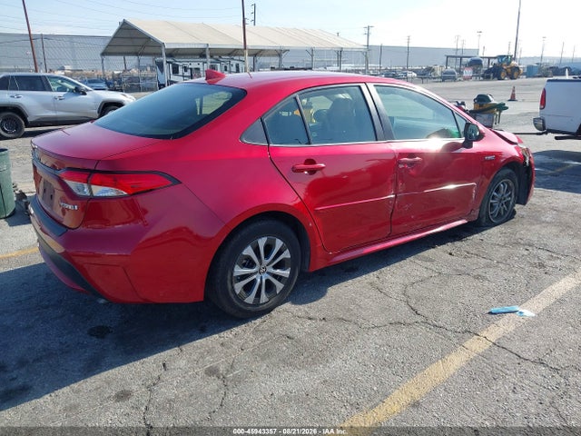 Toyota Corolla Hybrid Le 2021 JTDEAMDE0MJ020331 Image 4