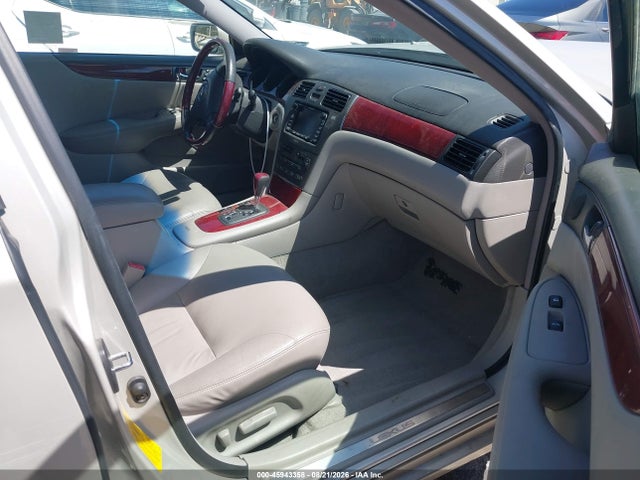 2002 Lexus Es 300 მანქანა იყიდება აუქციონზე, vin: JTHBF30G920045574, აუქციონის ნომერი: 45943358