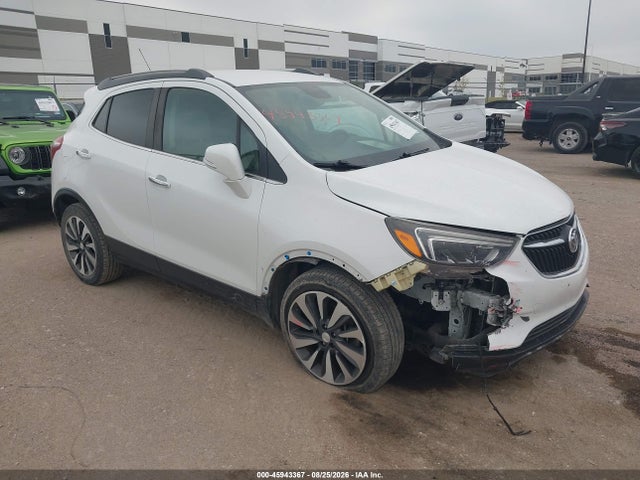 45943367 :رقم المزاد ، KL4CJCSB1HB147495 vin ، 2017 Buick Encore Essence مزاد بيع