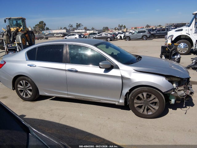 Продажа на аукционе авто 2015 Honda Accord Lx, vin: 1HGCR2F3XFA187879, номер лота: 45943393