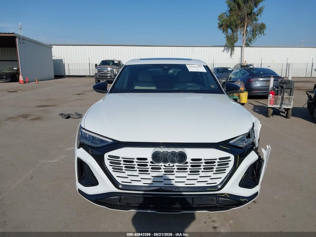 Aukcja sprzedaży 2024 Audi Q8 E-tron S Line Prestige Quattro, vin: WA1DAAGE1RB024955, numer aukcji: 45943399