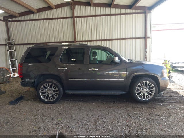 45943412 :رقم المزاد ، 1GNUCCE06AR104984 vin ، 2010 Chevrolet Tahoe Ltz مزاد بيع