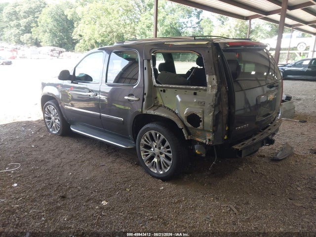 45943412 :رقم المزاد ، 1GNUCCE06AR104984 vin ، 2010 Chevrolet Tahoe Ltz مزاد بيع