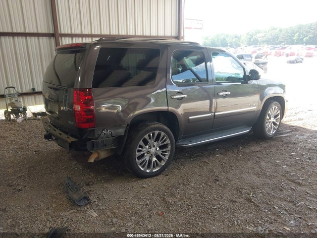 45943412 :رقم المزاد ، 1GNUCCE06AR104984 vin ، 2010 Chevrolet Tahoe Ltz مزاد بيع