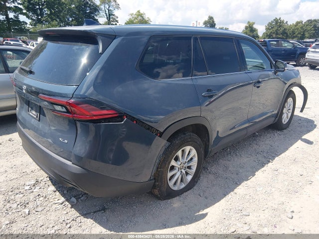 2025 Toyota Grand Highlander Xle მანქანა იყიდება აუქციონზე, vin: 5TDAAAB54SS079687, აუქციონის ნომერი: 45943421