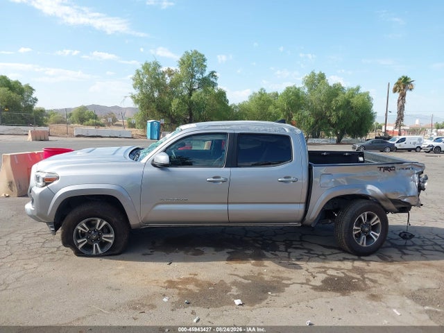 3TMAZ5CN1JM057255 Toyota Tacoma