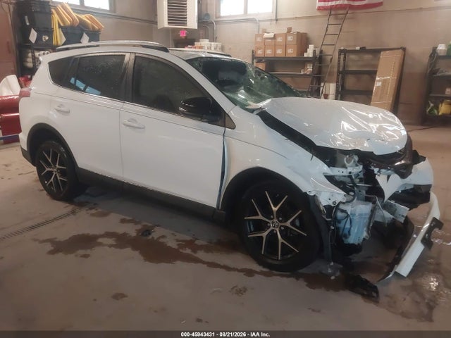Auction sale of the 2016 Toyota Rav4 Se, vin: JTMNFREV2GJ086039, lot number: 45943431