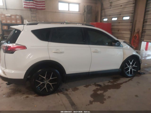 Auction sale of the 2016 Toyota Rav4 Se, vin: JTMNFREV2GJ086039, lot number: 45943431