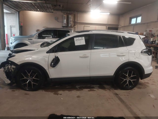 Auction sale of the 2016 Toyota Rav4 Se, vin: JTMNFREV2GJ086039, lot number: 45943431