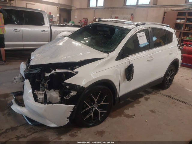 Auction sale of the 2016 Toyota Rav4 Se, vin: JTMNFREV2GJ086039, lot number: 45943431