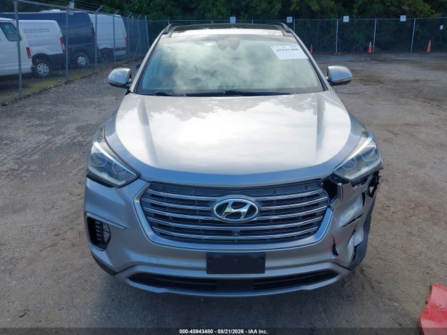 Продажа на аукционе авто 2017 Hyundai Santa Fe Se Ultimate, vin: KM8SR4HF3HU243672, номер лота: 45943480