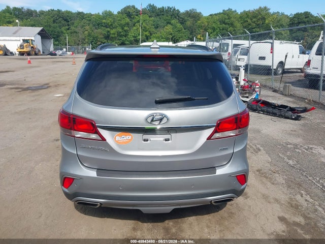 Продажа на аукционе авто 2017 Hyundai Santa Fe Se Ultimate, vin: KM8SR4HF3HU243672, номер лота: 45943480
