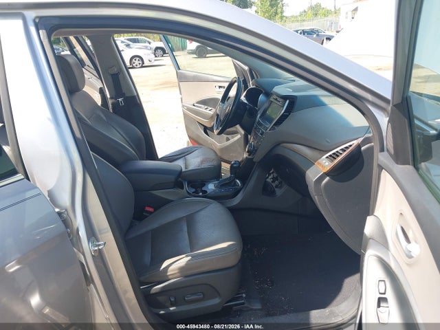Продажа на аукционе авто 2017 Hyundai Santa Fe Se Ultimate, vin: KM8SR4HF3HU243672, номер лота: 45943480