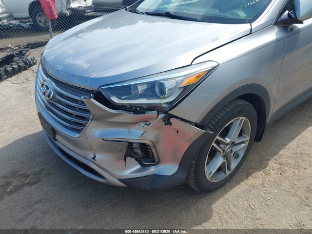Продажа на аукционе авто 2017 Hyundai Santa Fe Se Ultimate, vin: KM8SR4HF3HU243672, номер лота: 45943480