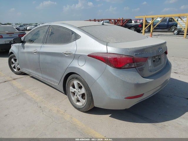 Продажа на аукционе авто 2015 Hyundai Elantra Se, vin: 5NPDH4AE1FH565574, номер лота: 45943489