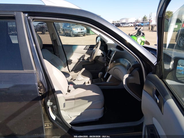 Продаж на аукціоні авто 2011 Subaru Forester 2.5x Touring, vin: JF2SHAHC9BH702006, номер лоту: 45943505