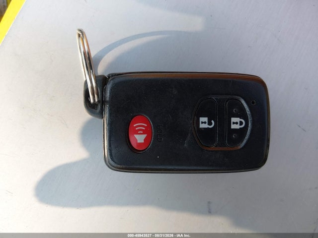 2012 Toyota Prius Two მანქანა იყიდება აუქციონზე, vin: JTDKN3DU6C1534840, აუქციონის ნომერი: 45943527