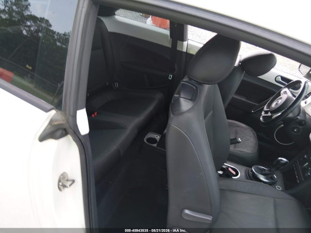 Volkswagen Beetle 2.5l 2014 3VWJP7AT4EM628159 Image 8