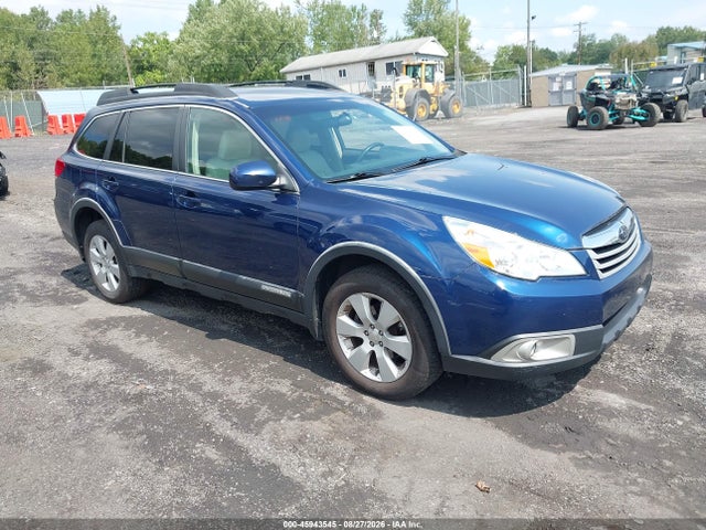 2011 Subaru Outback 2.5i Premium მანქანა იყიდება აუქციონზე, vin: 4S4BRBCC6B3327869, აუქციონის ნომერი: 45943545