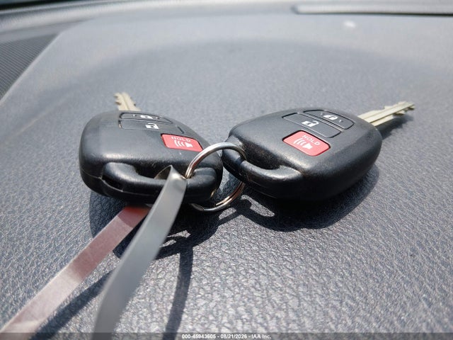 Продаж на аукціоні авто 2017 Toyota Rav4 Le, vin: 2T3ZFREV0HW314639, номер лоту: 45943605