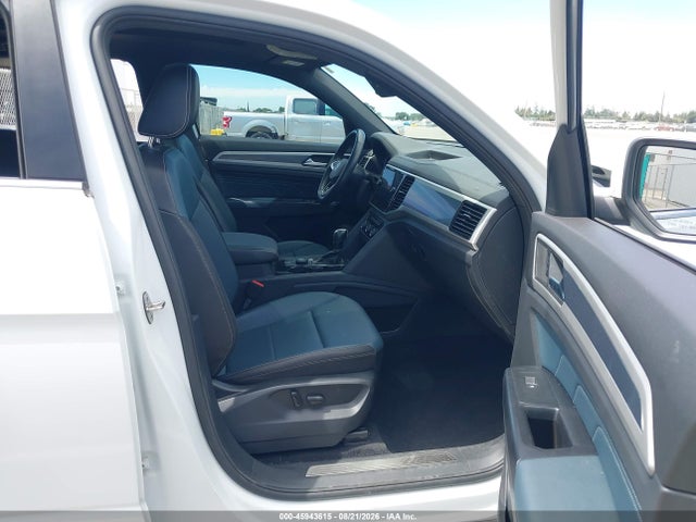 2021 Volkswagen Atlas Cross Sport 3.6l V6 Sel/3.6l V6 Sel R-line მანქანა იყიდება აუქციონზე, vin: 1V2SE2CAXMC212868, აუქციონის ნომერი: 45943615