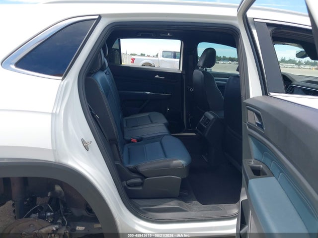 2021 Volkswagen Atlas Cross Sport 3.6l V6 Sel/3.6l V6 Sel R-line მანქანა იყიდება აუქციონზე, vin: 1V2SE2CAXMC212868, აუქციონის ნომერი: 45943615