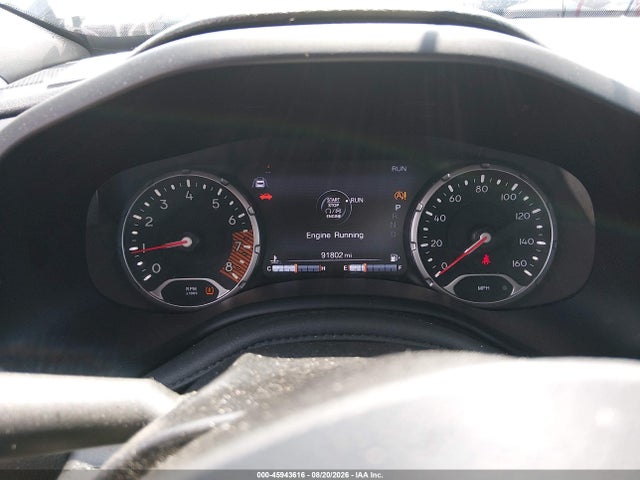 45943616 :رقم المزاد ، ZACNJDB18NPN69922 vin ، 2022 Jeep Renegade Latitude 4x4 مزاد بيع