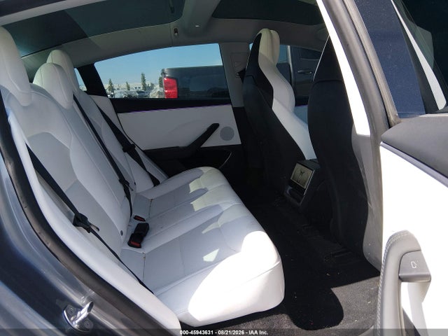 Продажа на аукционе авто 2024 Tesla Model 3 Performance All-wheel Drive, vin: 5YJ3E1ET5RF866718, номер лота: 45943631