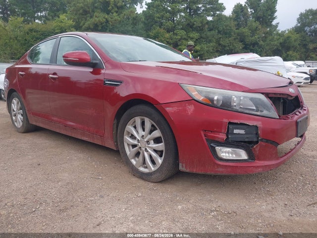 Auction sale of the 2015 Kia Optima Lx, vin: 5XXGM4A79FG394661, lot number: 45943677