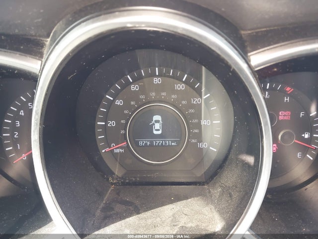 45943677 :رقم المزاد ، 5XXGM4A79FG394661 vin ، 2015 Kia Optima Lx مزاد بيع